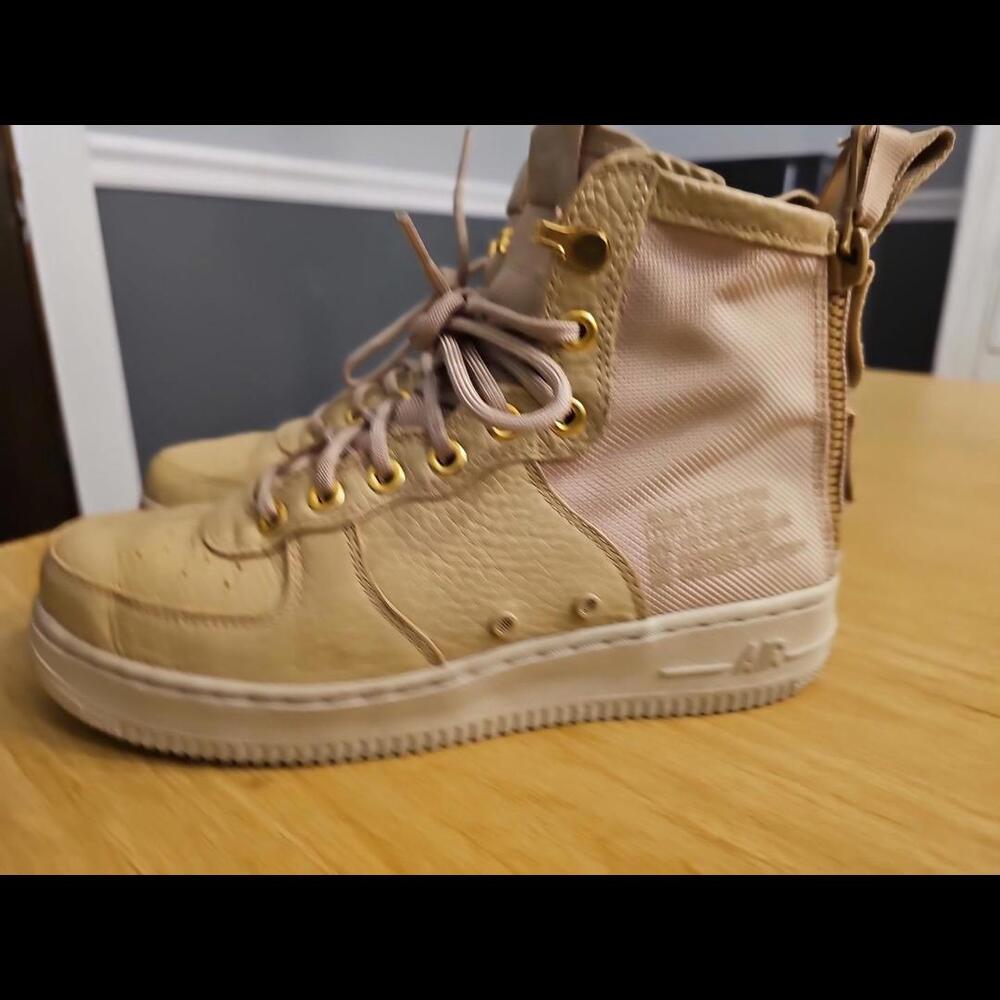 Nike SF Air Force 1 Mid Boots Shoes AA3966-200 Mushroom Women’s Sz 7 - Picture 2 of 10